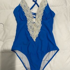 Cupshe Blue and Cream One Piece Swimsuit with Elegant Design